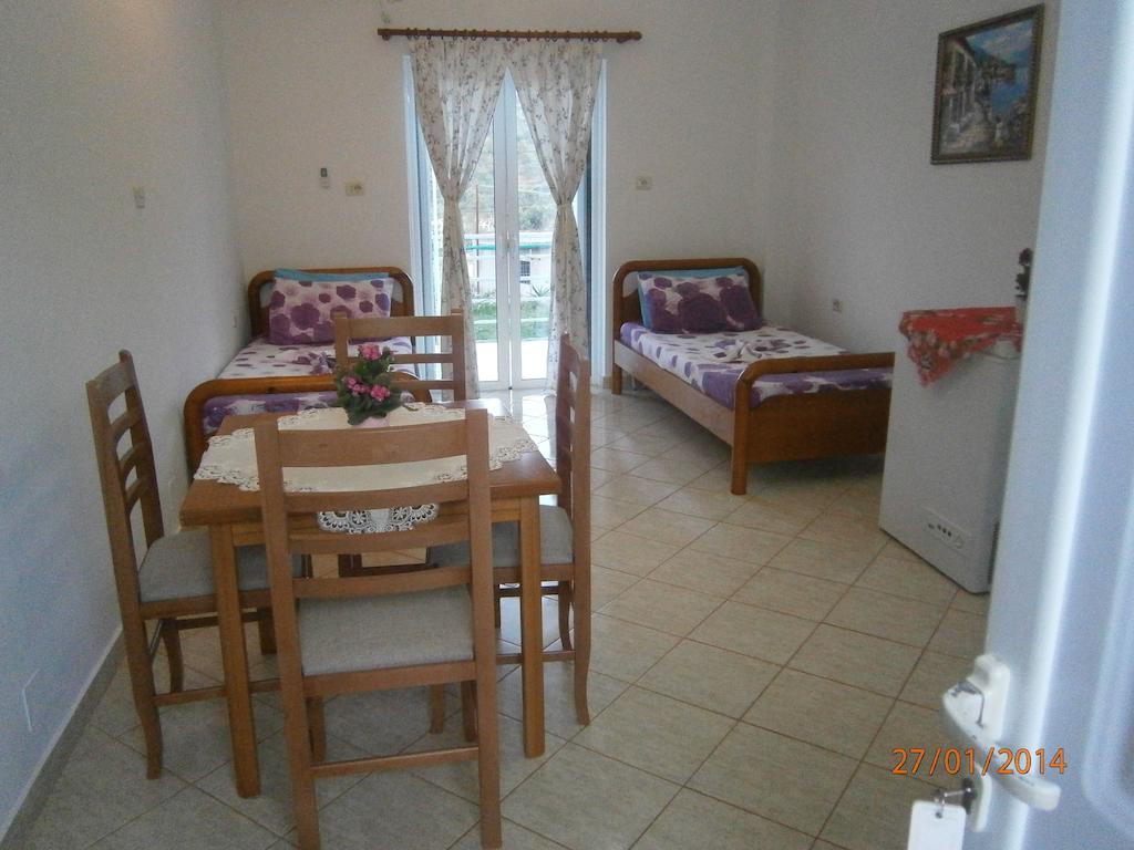 Apartments Cerro Ksamil Rum bild